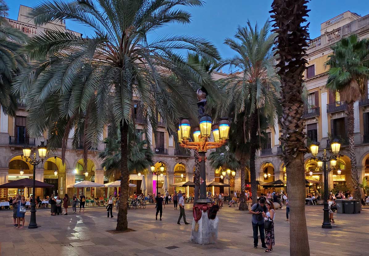 Placa Reial (Royal Square), Barcelona