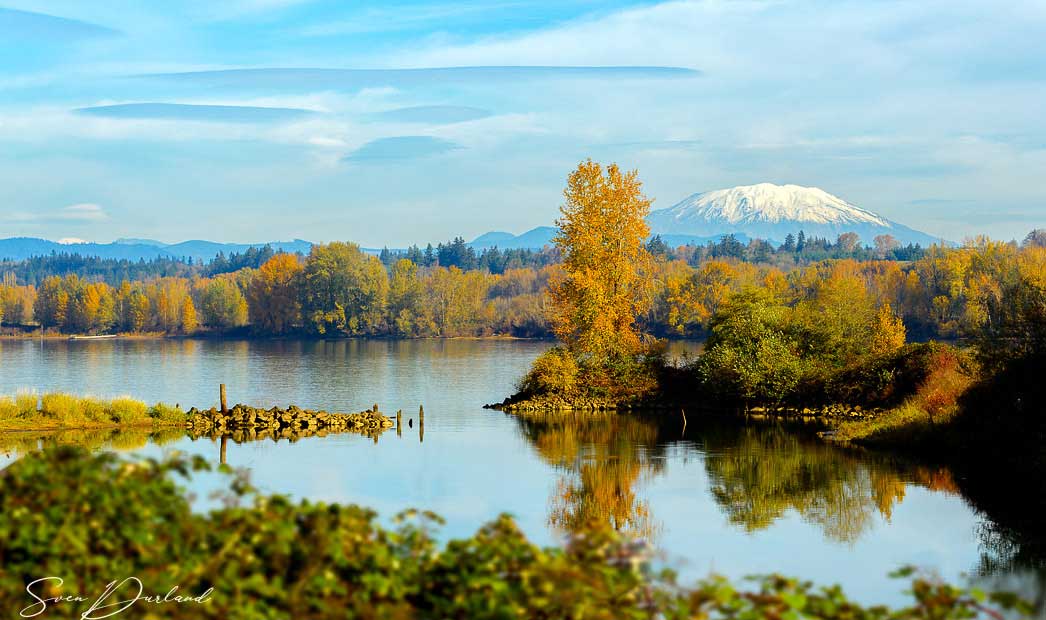 Mt St Helens - Columbia River